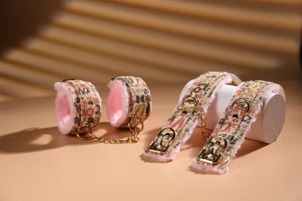 SM Furry 10-Piece Set - Image 2