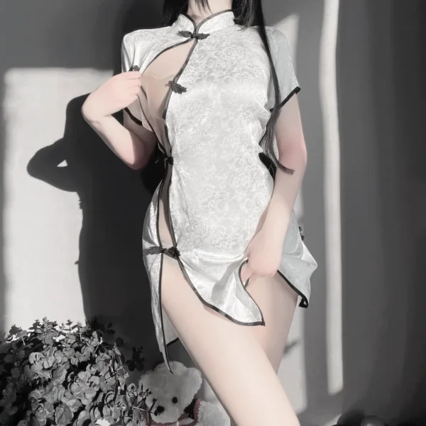 White Traditional Chinese-Style Qipao - Image 3