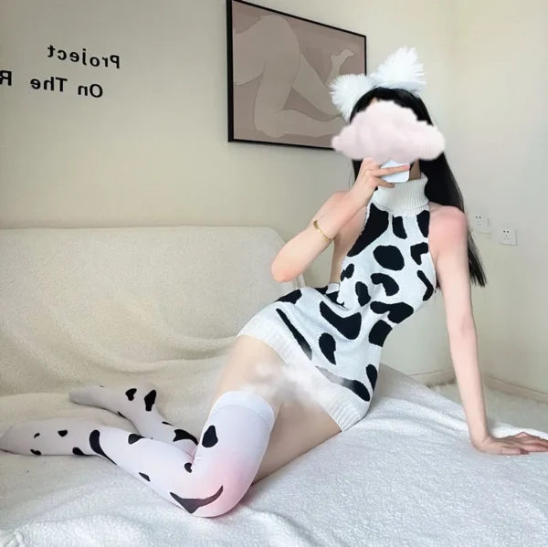 Backless Cow Sweater - 图片 7