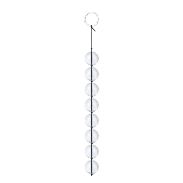 The rear courtyard is developed with glass beads - Image 6