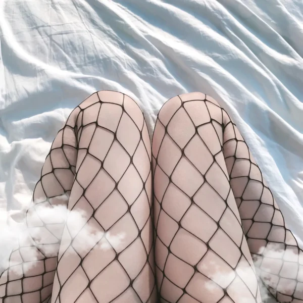 Wuli Rabbit Black Fishnet Pantyhose - Image 2